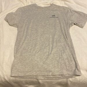 gray southern tide shirt
